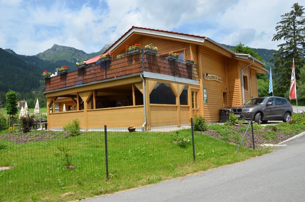 Feriendorf Am Hahnenkamm Reutte Eksteriør billede